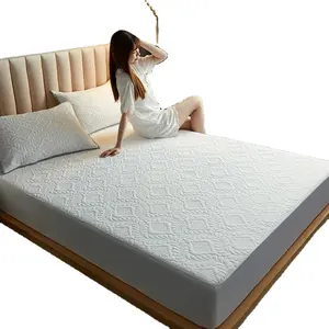 Soft hotel waterproof hypoallergenic 100% polyester bed cover waterproof mattress protector