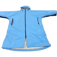Serviette de plage tropicale personnalisée de haute qualité pour adultes, imperméable, coupe-vent, séchage rapide, robe de surf chaude avec doublure polaire pour la natation et les sports
