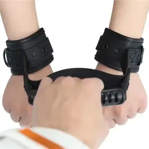 Sexy jeu adulte produit Sm Bondage menottes adulte pour un couple de jouets  sexuels menottes pour adultes - Chine Jouet adulte et menottes prix