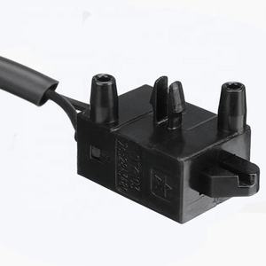 Commutateurs automatiques pour pédale d'embrayage et <span class=keywords><strong>de</strong></span> <span class=keywords><strong>frein</strong></span> 218924/218920 Compatible pour Peugeot 206 207 301 407 307 Citroen BERLINGO <span class=keywords><strong>C3</strong></span> C4 C5 C6 DS - Product Image 2