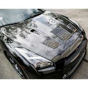 Capot de moteur en fibre de carbone style GTII pour Nissan R35 GTR - Product Image 2