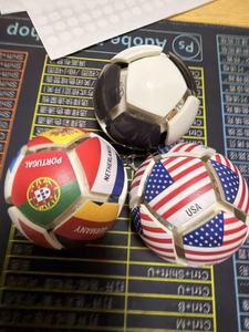 Pallone da Calcio Antistress, Accessori per Tifosi, Piccoli Regali, Portachiavi con Bandiere, Souvenir - Product Image 3
