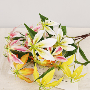 ดอกลิลลี่ประดิษฐ์จากผ้าไหม คุณภาพสูง เหมาะสำหรับตกแต่งงานแต่งงานและบ้าน รุ่น QH-57061 - Product Image 4