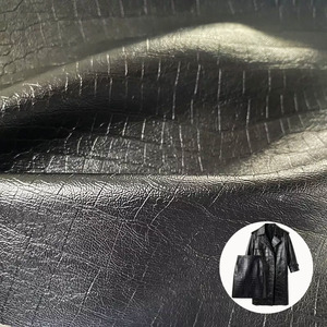 Patrón de cocodrilo Resistente al desgaste Impermeable <span class=keywords><strong>PU</strong></span> Cuero Resistente al moho Tela no tejida Parte inferior Ecológica Ropa de cuero - Product Image 1