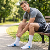 Chaussettes de compression personnalisées pour le sport, chaussettes de performance athlétique, chaussettes de sport pour l'entraînement, fabricant OEM ODM en gros