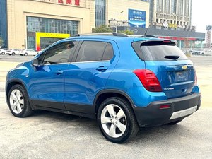 Auto SUV Usate 2016 <span class=keywords><strong>Chevrolet</strong></span> <span class=keywords><strong>Trax</strong></span> <span class=keywords><strong>1.4</strong></span> Turbo Benzina Automatica 2WD Guida a Sinistra Fornitura in Stock - Product Image 2