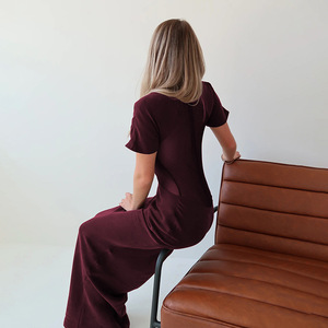 Vestido de noche de cuello alto con malla transparente, manga corta, largo hasta el suelo, ajustado, de color liso y diseño translúcido. - Product Image 4