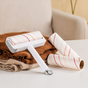Recharges de rouleaux anti-peluches jetables INNOWELL - Outil de nettoyage spécialisé pour les poils d'animaux, la poussière, l'élimination des peluches des vêtements - Product Image 3