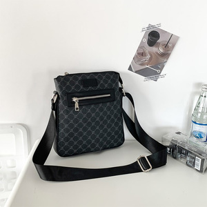 Venta al por Mayor Directa de Fábrica, Bolso Cuadrado de Cuero para Hombre, Bolso Bandolera para Hombre, Bolso de Hombro de Diseñador para Hombre - Product Image 3