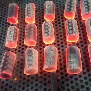 Meilleures briquettes <span class=keywords><strong>de</strong></span> <span class=keywords><strong>charbon</strong></span> <span class=keywords><strong>de</strong></span> bambou (fabriquées à la machine) pour barbecue et chicha – Faible teneur en cendres, allumage rapide, sans produits chimiques - Product Image 1