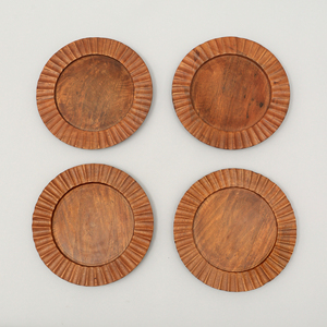 Piatto Decorativo in Legno Marrone da 13 Pollici Fatto a Mano, Sottopiatto Artigianale per Cena - Product Image 4