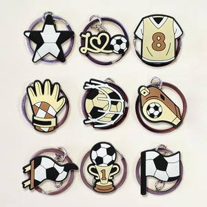 Llaveros de PVC con Forma de Zapatos de Fútbol, Dijes de Plástico para Bolsos, DIY, Extraíbles, Lindos y Animados, 2026 - Product Image 4