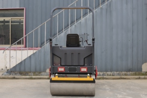 Rodillo Vibratorio de Doble Tambor Amarillo para Construcción con Motor - Product Image 5