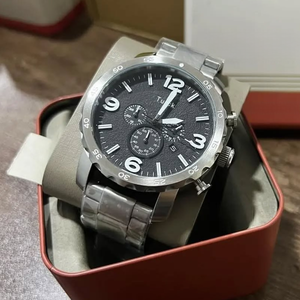 นาฬิกาข้อมือผู้ชายแบบเรียบง่าย ขนาด 50 มม. ควอตซ์โครโนกราฟ สายหนัง ตัวเรือนสแตนเลส พร้อมหน้าปัดแสดงวันที่ - Product Image 1