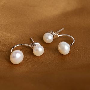 ต่างหูมุกน้ำจืดสีเงินสเตอร์ลิง925มีสองด้านดีไซน์ล่าสุดสำหรับงานแต่งงานหรือของขวัญ - Product Image 4