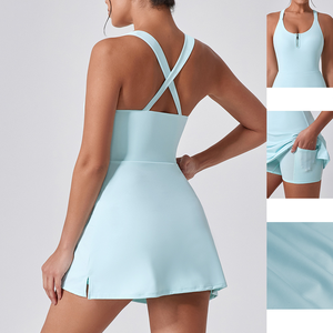 Yarım Fermuarlı, Yuvarlak Yaka, Pedli, Yüksek Destekli Çapraz Sırtlı Tenis Elbisesi, Dahili Güvenlik Şortu, Yan Yırtmaçlı Golf Elbisesi - Product Image 2