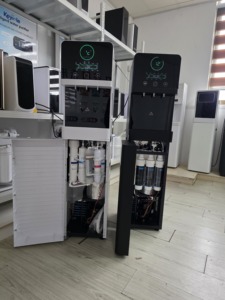 Purificateur d'eau autonome OEM à osmose inverse UF pour consommation directe, avec affichage TDS, distributeur chaud/froid et 3 robinets - Product Image 2