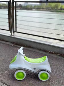 Musikalische Lichter Kinder Sliding <span class=keywords><strong>Car</strong></span> Ride-On Auto mit Aufbewahrung skorb Interaktiver Kleinkind Roller - Product Image 5