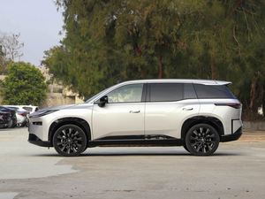 Toyota BZ3X EV PRO 2026, SUV de 5 Puertas y 5 Plazas, Auto de Nueva Energía de Alta Velocidad, Largo Alcance, Eléctrico, Preventa para la Venta del Toyota BZ3X - Product Image 4