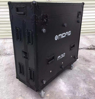 Flight-case de mixage numérique en direct Midas M32 personnalisé Version normale avec roues Flight-case système Pa extérieur intérieur
