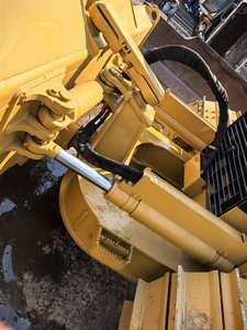 Bulldozer japonais d'origine CAT D6K d'occasion en bon état prêt à l'emploi en vente à Shanghai à bon prix - Product Image 3