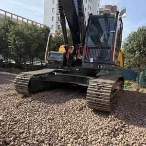Excavatrice sur chenilles Volvo 220, machine spéciale de grande puissance pour les applications en carrière et en mine - Product Image 6