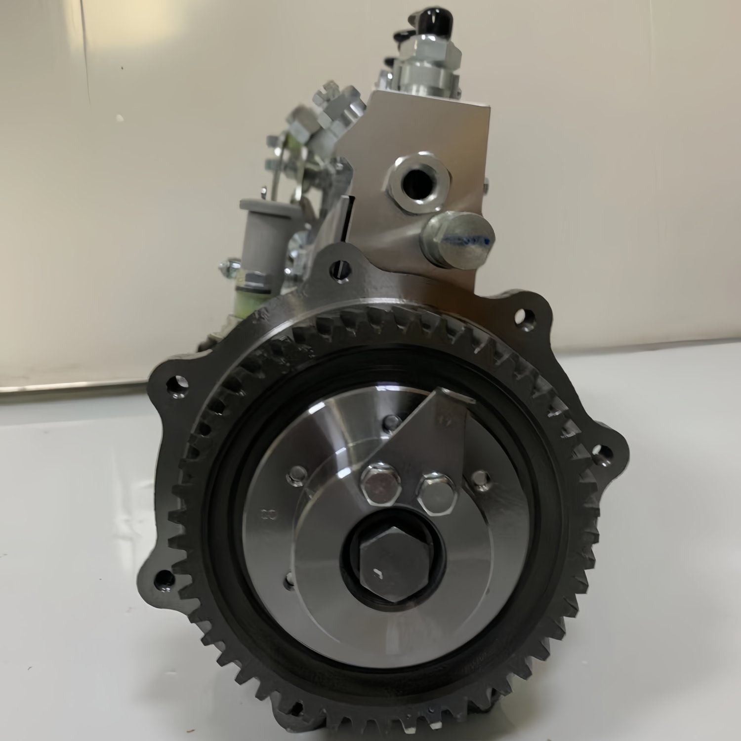 Qianyu Genuine Fuel Pump 6275-79-1200 for PC138-10 Excavator
