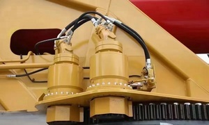 Grue mobile sur camion haute performance STC800C5-8, capacité de levage de 80 tonnes, avec moteur et boîte de vitesses intégrés, pour les infrastructures urbaines - Product Image 5