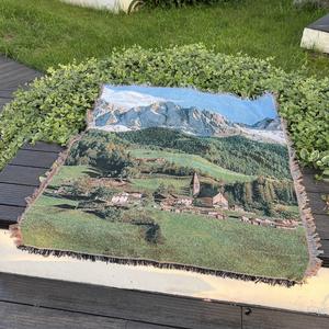 Tapisserie en macramé en fil de coton Paysage alpin - Couverture murale décorative très tendance |   Housse de canapé pour salon, décoration - Product Image 3