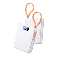 Boîte de batterie externe haute capacité 8000mAh avec écran numérique 10W 22.5W Chargeur portable avec câble pour téléphone