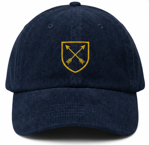 Casquette de baseball Oxford vintage sportive et preppy avec logo personnalisé brodé et emblème héraldique, style Dad Hat - Product Image 4