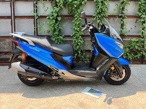 <span class=keywords><strong>Scooter</strong></span> longue portée <span class=keywords><strong>Kymco</strong></span> CT250, grande cylindrée 200-400CC, vitesse maximale >80km/h, économe en carburant et trajets fluides, Chongqing - Product Image 6