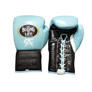 Gants de boxe professionnels personnalisables en cuir véritable avec fermeture à lacets et sangles pour l'entraînement en MMA et arts martiaux, sur mesure - Product Image 4