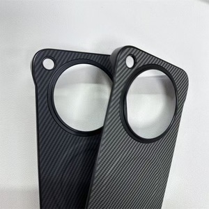Couverture de téléphone magnétique antidérapante de qualité supérieure pour <span class=keywords><strong>OPPO</strong></span> Find X8S Coque en fibre de carbone de qualité supérieure Finition mate Logo de qualité militaire - Product Image 4