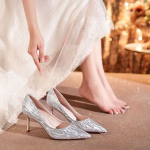 Zapatos de Novia 7888E con Brillantina, Punta en Pico, Tacón de Aguja de 5cm-8cm, Forro de Satén, Estampados Animales, Tendencia de Moda - Product Image 2