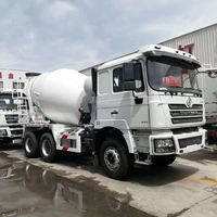 Camion malaxeur à béton HOWO F3000 6x4 reconditionné de qualité supérieure, moteur diesel, pompe de boîte de vitesses, état d'origine, véhicule de construction d'occasion