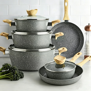 <span class=keywords><strong>Set</strong></span> di Pentole e <span class=keywords><strong>Padelle</strong></span> da Cucina Bestseller, <span class=keywords><strong>Set</strong></span> di Pentole per Uso Domestico, Padella Antiaderente, Pentola per Latte e Zuppa, <span class=keywords><strong>Set</strong></span> Regalo di 10 Pezzi - Product Image 6