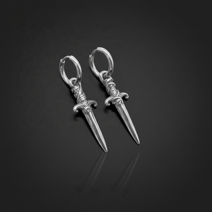 Boucles d'oreilles créoles personnalisées pour hommes, plaquées or, hypoallergéniques, avec breloque poignard gravée, style vintage viking punk gothique - Product Image 1