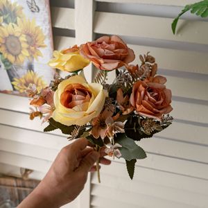 ช่อดอกกุหลาบประดิษฐ์ CallaFloral สีชมพู สีแดงเบอร์กันดี สีส้ม ใช้ซ้ำได้ สำหรับตกแต่งงานแต่งงาน ของตกแต่งบ้านทันสมัย - Product Image 2