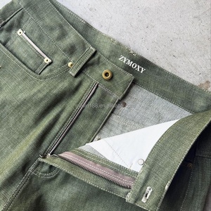 Jeans en denim sur mesure avec logo brodé, lavage vintage, streetwear décontracté, pantalon en denim ample, jeans baggy pour hommes - Product Image 5