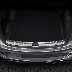 Protecteur <span class=keywords><strong>de</strong></span> <span class=keywords><strong>seuil</strong></span> <span class=keywords><strong>de</strong></span> <span class=keywords><strong>protection</strong></span> <span class=keywords><strong>de</strong></span> <span class=keywords><strong>coffre</strong></span> arrière en acier inoxydable pour BYD Han protecteur <span class=keywords><strong>de</strong></span> pare-chocs arrière extérieur - Product Image 4