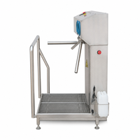 Station de désinfection des semelles de chaussures Topwing conforme HACCP avec tourniquet de contrôle d'accès, couverture 10 points, garantie 1 an