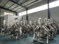 Semi-automatische 200L planetaire roerwerk-fruitjamverwerkingspan met automatische afvoer industriële sauspan