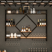 Étagère à vin murale en fer forgé de luxe, style industriel moderne, avec panneaux lumineux, pour comptoir de bar et rangement de spiritueux à domicile