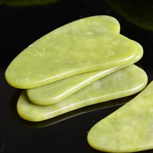 HZ vendita calda di nuovo prodotto di alta qualità pietra terapia quarzo viso verde naturale giada rullo per il viso Guasha ginocchiera coreano cura della pelle k bellezza - Product Image 1