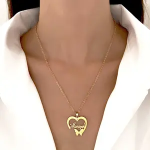 Großhandel Fabrik Preis Designer Edelstahl 18 Karat Gold Hohl buchstabe Mutter Herz Schmetterling Halskette für Muttertag Geschenk