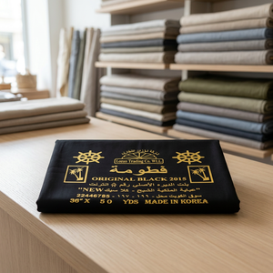 Tissu Sateen Noir Original 2015 100% Polyester Effet Daim 38" x 50 YDS Fabriqué en Corée Trame Brossée Teint Uni - Product Image 3