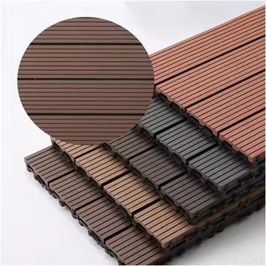 Decking compuesto WPC antideslizante resistente a los rayos UV moderno, técnicas cepilladas, azulejos de <span class=keywords><strong>cubierta</strong></span> de enclavamiento DIY, terrazas de jardín al aire libre - Product Image 2