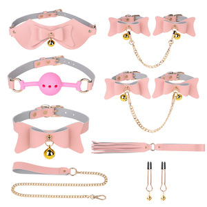 Divertido Set SM con Lazo, Campana, Ataduras, 8 Piezas, Algemas, Tapón Bucal, Accesorios para Atar, Diseño Personalizado, Modelo Adulto 56461, Caja de Regalo - Product Image 2