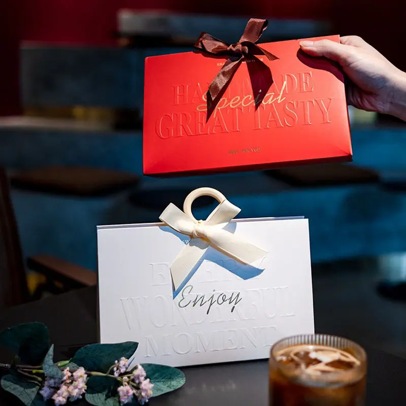 Flap Lid Packaging Cardboard Bespoke Custom Magnetic Closure Gift Box Wedding Customized Makeup Ribbon EVA